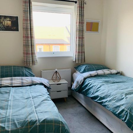 Alpha, Private Double Room, City Centre, Free Parking, Sittingbourne, Kent Eksteriør bilde