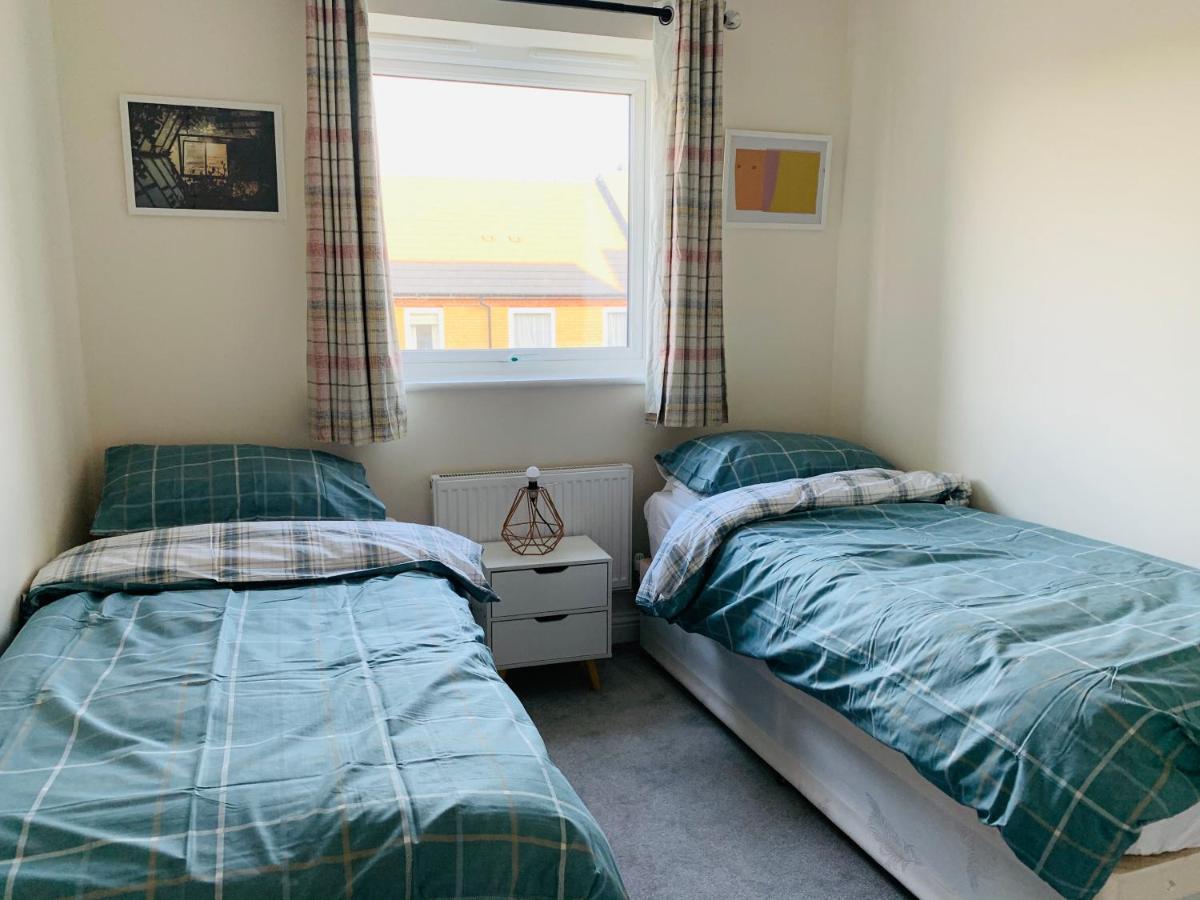 Alpha, Private Double Room, City Centre, Free Parking, Sittingbourne, Kent Eksteriør bilde