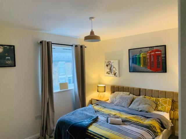 Alpha, Private Double Room, City Centre, Free Parking, Sittingbourne, Kent Eksteriør bilde